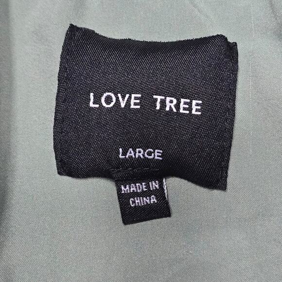 Love Tree Vest - Picture 6 of 8